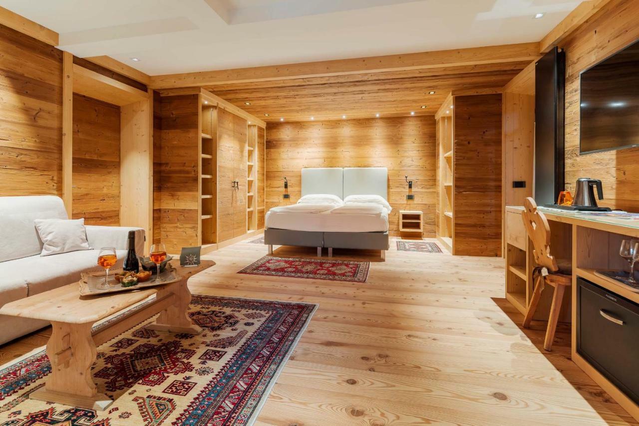 Hotel Villa Alpina ***S Кортина-д'Ампеццо Экстерьер фото